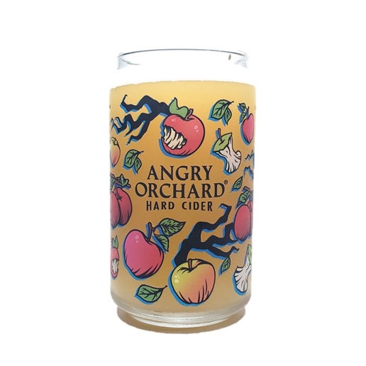 This can glass is covered in small images of branches, leaves, whole apples, and bitten apples. These small images surround the writing "Angry Orchard Hard Cider".